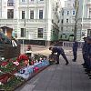 В День солидарности в борьбе с терроризмом росгвардейцы  посетили памятные мемориалы в Москве 