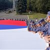 Сотрудники Росгвардии приняли участие в акции, посвященной Дню Государственного флага в Москве