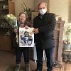 Глава администрации поздравил жительницу Роговского с 90-летием