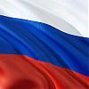 Ученица школы №2073 вынесла флаг Российской Федерации